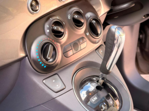 2010 Fiat 500 1.2 Lounge Dualogic Euro 4 3dr in Grey — image 4