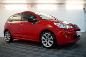 2016 Citroen C3 1.2 Puretech Platinum Hatchback 5dr Petrol Manual Euro 6 (s/s) (110 Ps) in Red — image 2