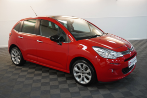 2016 Citroen C3 1.2 Puretech Platinum Hatchback 5dr Petrol Manual Euro 6 (s/s) (110 Ps) in Red — image 5