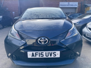 2015 Toyota Aygo 1.0 Vvt-I X-Play X-Shift Euro 5 5dr Euro 5 in Grey — image 2