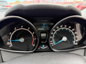 2014 Ford Fiesta 1.0t Ecoboost Zetec Euro 5 (s/s) 5dr in Blue — image 4
