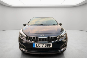 2017 Kia Ceed 1.6 Crdi 2 Dct Euro 6 (s/s) 5dr in Black — image 5
