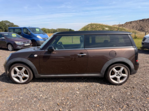 2008 MINI Clubman 1.6 Cooper Euro 4 5dr in Brown — image 6