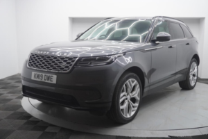 2019 Land Rover Range Rover Velar 2.0 D240 Hse Auto 4WD Euro 6 (s/s) 5dr in Grey — image 2