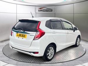 2018 Honda Jazz 1.5 I-Vtec Sport CVT Euro 6 (s/s) 5dr in White — image 6
