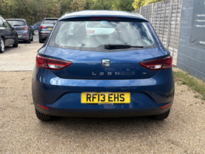 2013 SEAT Leon 1.2 Tsi Se in Blue — image 4