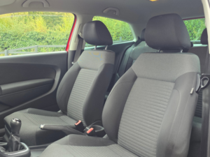 2013 Volkswagen Polo 1.2 Match Edition Hatchback 3dr Petrol Manual Euro 5 (60 Ps) in Red — image 3
