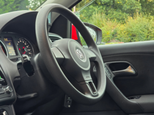 2013 Volkswagen Polo 1.2 Match Edition Hatchback 3dr Petrol Manual Euro 5 (60 Ps) in Red — image 5