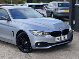 2016 BMW 4 Series 2.0 420i Sport Coupe in Silver — image 3
