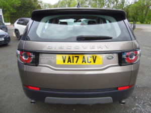 2017 Land Rover Discovery Sport 2.0 Td4 Se Tech Auto 4WD Euro 6 (s/s) 5dr in Brown — image 6
