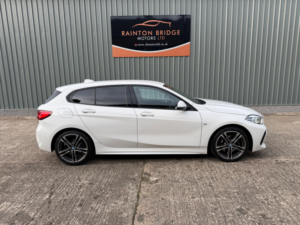 2020 BMW 1 Series 1.5 118i M Sport Hatchback 5dr Petrol Manual Euro 6 (s/s) (140 Ps) in White — image 2