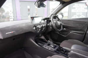2021 Ds Automobiles Ds 3 Crossback 1.2 Puretech Performance Line + Crossback Eat8 Euro 6 (s/s) 5dr in White — image 3