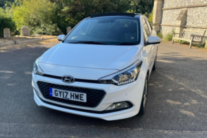 2017 Hyundai I20 1.4 Premium Se Nav Auto Euro 6 5dr in White — image 2
