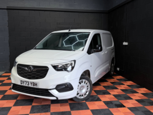 2023 Vauxhall Combo 1.5 Turbo D 2300 Pro Panel Van 5dr Diesel Manual L1 H1 Euro 6 (s/s) (100 Ps) in White — image 6