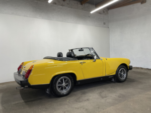 1980 MG Midget    in Yellow — image 3