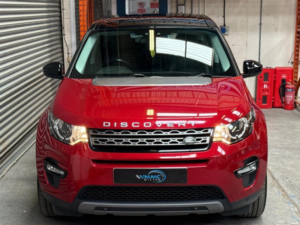 2017 Land Rover Discovery Sport 2.0 Td4 Se Tech Auto 4WD Euro 6 (s/s) 5dr in Red — image 5