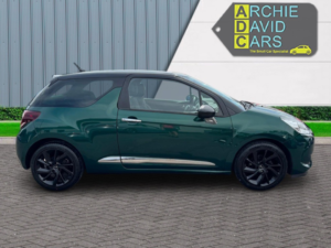 2018 Ds Automobiles Ds 3 1.6 Bluehdi Connected Chic in Green — image 2