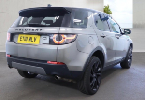2018 Land Rover Discovery Sport 2.0 Sd4 Hse Black Auto 4WD Euro 6 (s/s) 5dr in Silver — image 4