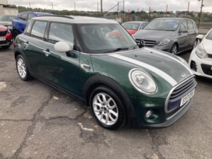 2017 MINI Hatch