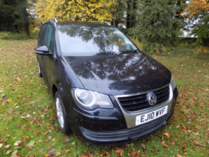 2010 Volkswagen Touran 2.0 Tdi Match DSG 5dr (7 Seats) in Black — image 2