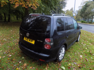 2010 Volkswagen Touran 2.0 Tdi Match DSG 5dr (7 Seats) in Black — image 6