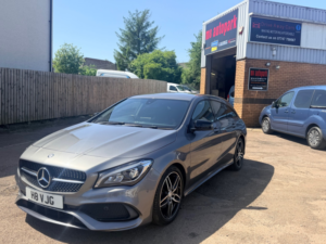 2017 Mercedes-Benz Cla 2.1 Cla200d Amg Line in Grey — image 2