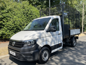 2022 Volkswagen Crafter 2.0 Tdi Cr35 Startline Tipper in White — image 5