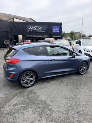 2018 Ford Fiesta 1.0 T Ecoboost St-Line in Blue — image 5