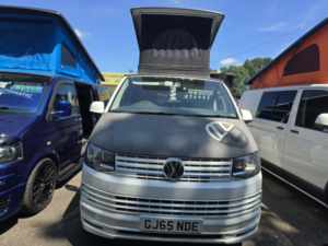2015 Volkswagen Transporter 2.0 Tdi T26 Bluemotion Tech Startline in White — image 2
