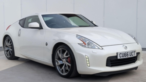 2016 Nissan 370 Z 3.7 V6 Gt Euro 6 3dr in White — image 6