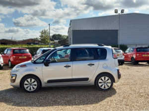 2017 Citroen C3 Picasso 1.2 Puretech Edition Euro 6 5dr in Silver — image 6