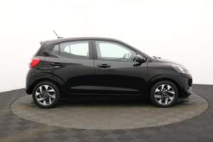 2025 Hyundai I10 1.0 Advance Hatchback 5dr Petrol Manual Euro 6 (s/s) (63 Ps) in Black — image 2