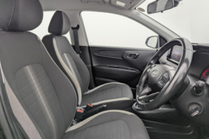 2025 Hyundai I10 1.0 Advance Hatchback 5dr Petrol Manual Euro 6 (s/s) (63 Ps) in Black — image 3