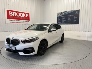 2020 BMW 1 Series 1.5 118i Sport Dct Euro 6 (s/s) 5dr in White — image 4