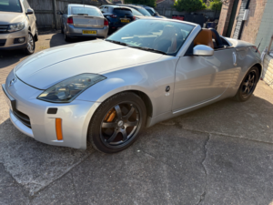 2009 Nissan 350 Z 350 Z in Silver — image 4