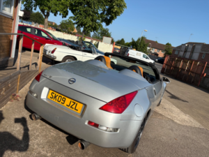 2009 Nissan 350 Z 350 Z in Silver — image 5