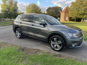 2020 Volkswagen Tiguan Allspace Match 1.5 Tsi Evo 7 Seater MPV in Grey — image 3