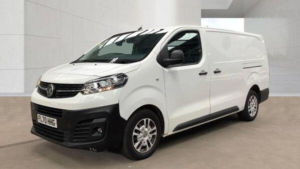 2020 Vauxhall Vivaro 2.0 Turbo D 3100 Dynamic L2 H1 Euro 6 (s/s) 6dr in White — image 2
