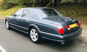 2004 Bentley Arnage Mulliner in Grey/grey — image 5