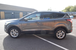 2018 Ford Kuga 1.5 Tdci Titanium Euro 6 (s/s) 5dr in Grey — image 4