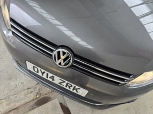 2014 Volkswagen Touran 1.6 Tdi Se in Grey — image 3