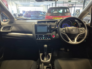 2019 Honda Jazz 1.3 I-Vtec Ex Hatchback 5dr Petrol CVT Euro 6 (s/s) (102 Ps) in Orange — image 3