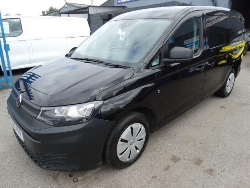 2022 Volkswagen Caddy Maxi 2.0 Tdi C20 Commerce Lwb Euro 6 (s/s) 6dr in Black — image 1