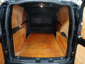 2022 Volkswagen Caddy Maxi 2.0 Tdi C20 Commerce Lwb Euro 6 (s/s) 6dr in Black — image 5