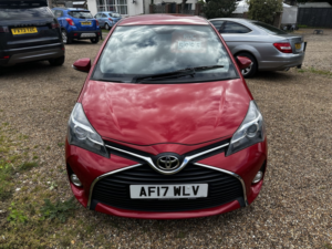 2017 Toyota Yaris 1.3 Dual Vvt-I Icon in Red — image 5