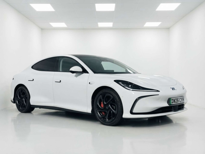 2026 MG Im5 Im5 Performance AWD 4WD 5dr in White — image 1
