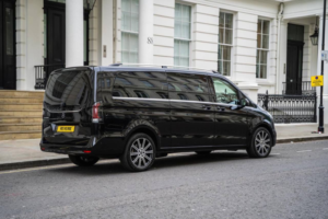2025 Mercedes-Benz V Class 2.0 V220d Premium MPV 5dr Diesel G-Tronic+ Euro 6 (s/s) (8 Seat, Extra Long) (163 Ps) in Black — image 3
