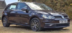 2017 Volkswagen Golf 1.4 Tsi Se Nav in Black — image 4