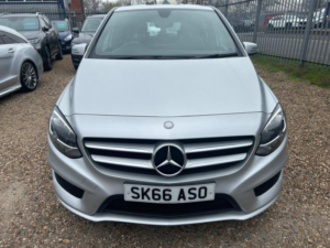 2017 Mercedes-Benz B Class 1.5 B180d Amg Line Euro 6 (s/s) 5dr in Silver — image 2