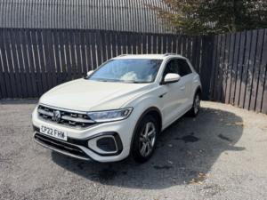 2022 Volkswagen T-Roc 1.5 Tsi R-Line in Grey — image 3